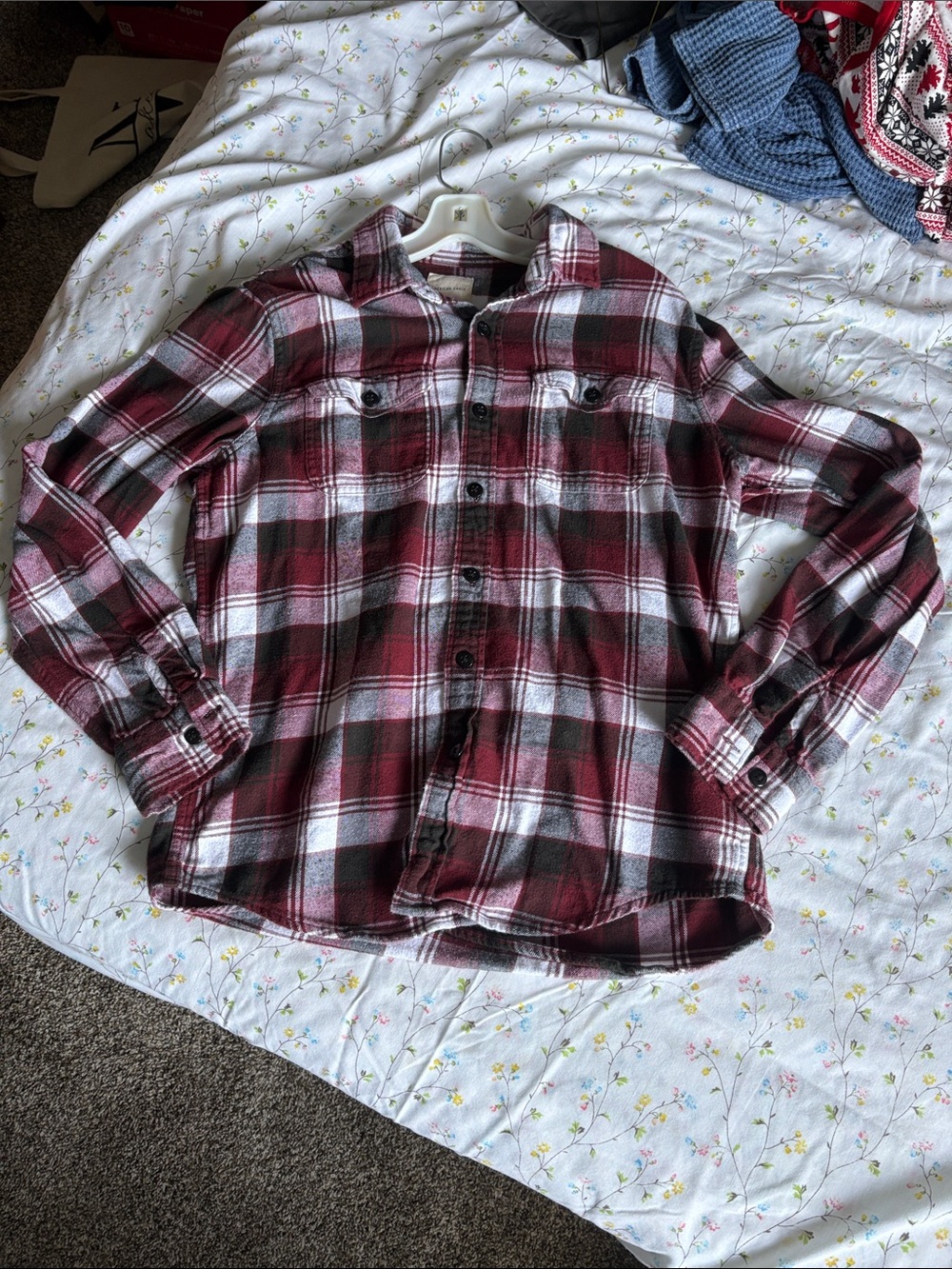 Women’s Plaid Flannel Shirt - Burgundy/White/Black